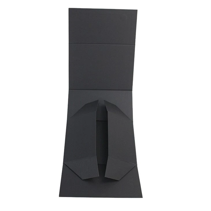 Black Gift Box With Magnetic Closure